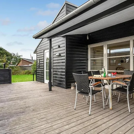 Holiday home Soelvig